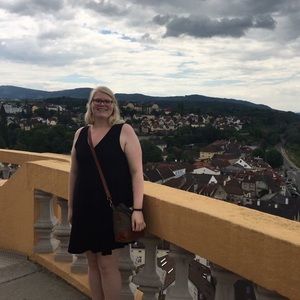 Meet your Posher, Emma